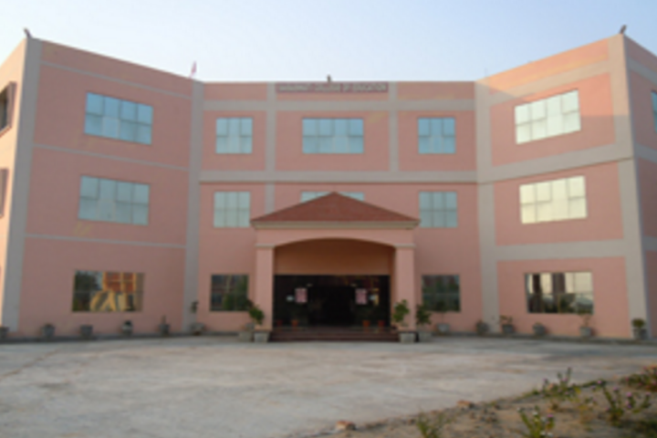 https://cache.careers360.mobi/media/colleges/social-media/media-gallery/21391/2018/9/28/Campus View of Saraswati College of Education Hisar_Campus-View.png